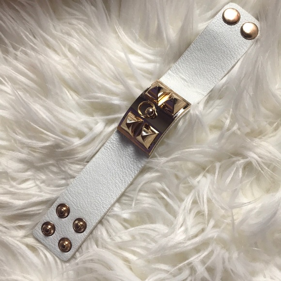 New Trendy Bracelet Spike White & Gold - Picture 5 of 8